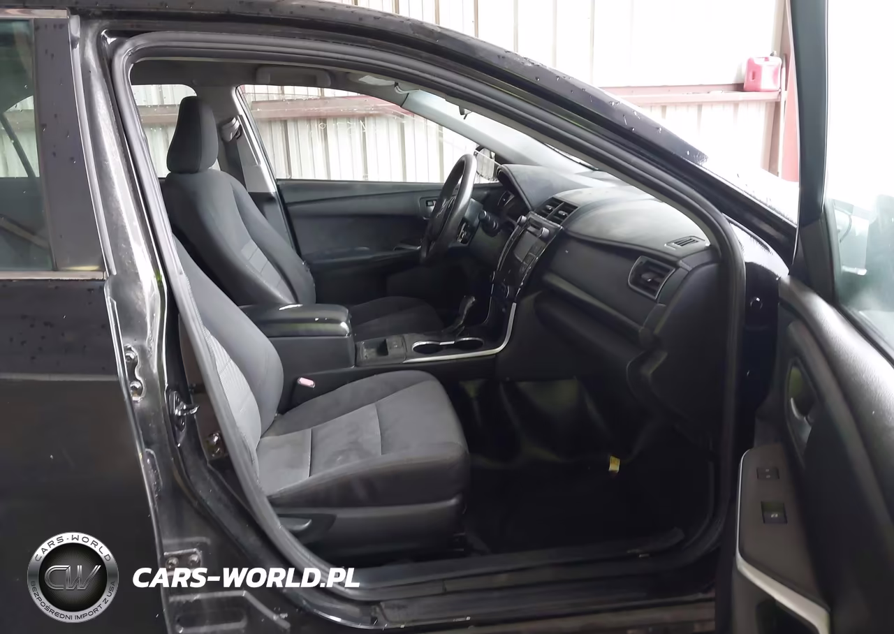 2015 Toyota Camry Hybrid Le VIN:4T1BD1FKXFU142784 - 5