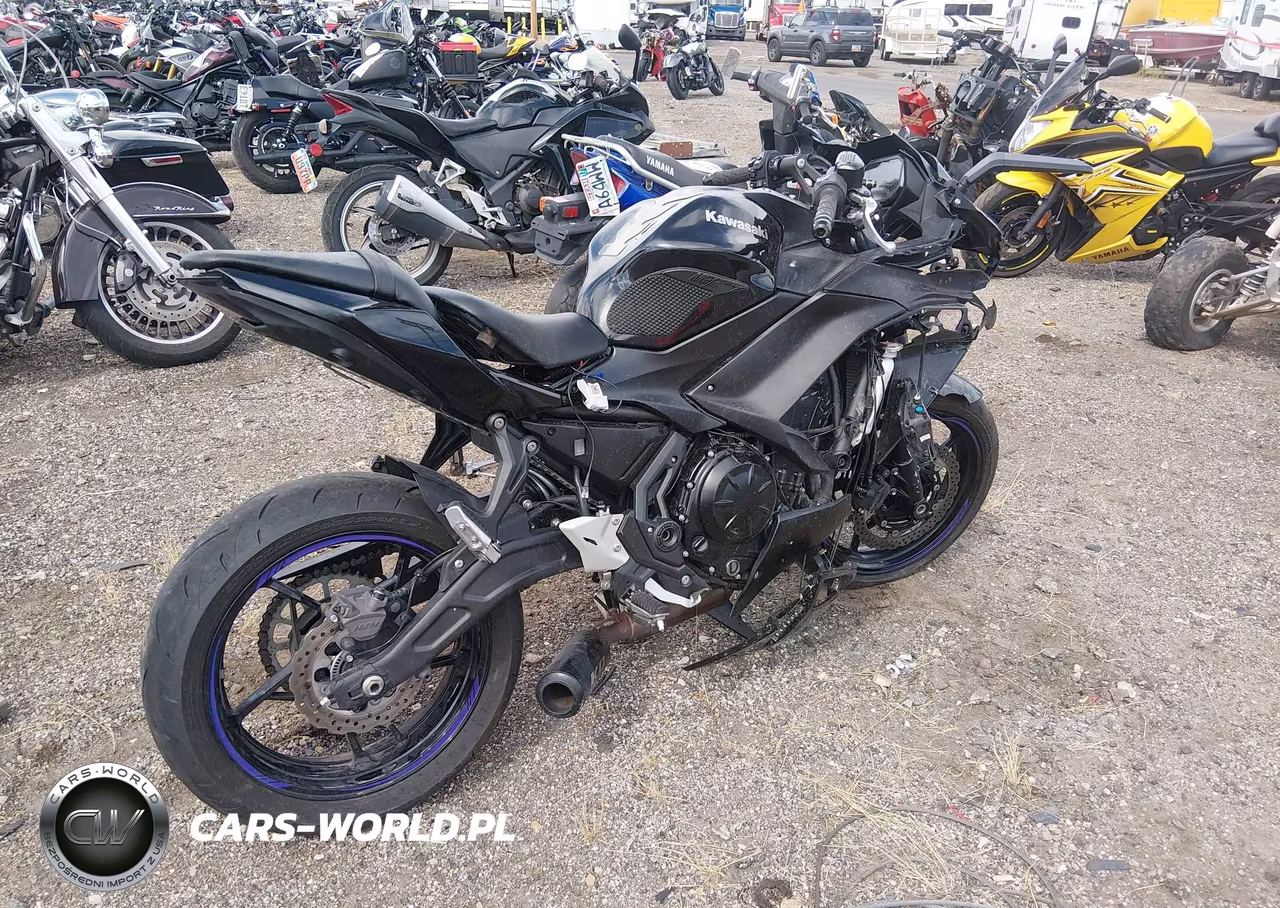 2025 Kawasaki Ex650 R VIN:ML5EXER13SDAE9837 - 4