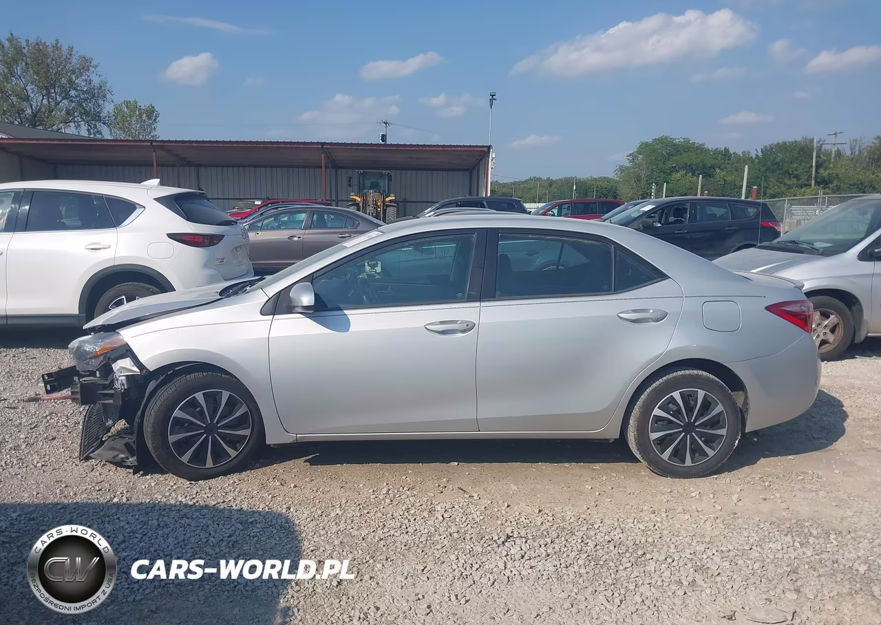2017 Toyota Corolla Le VIN:2T1BURHE4HC762959 - 14
