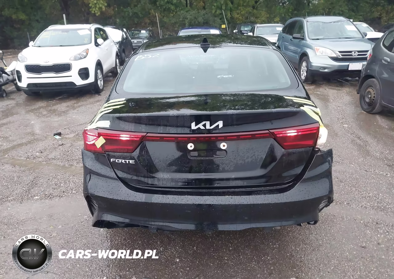 2024 Kia Forte Lxs VIN:3KPF24AD5RE704549 - 17