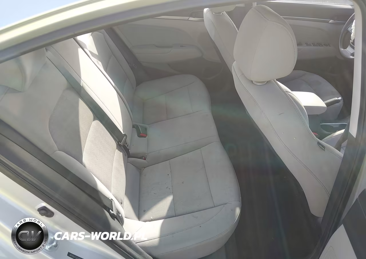 2018 Hyundai Elantra Sel VIN:5NPD84LF5JH399820 - 8