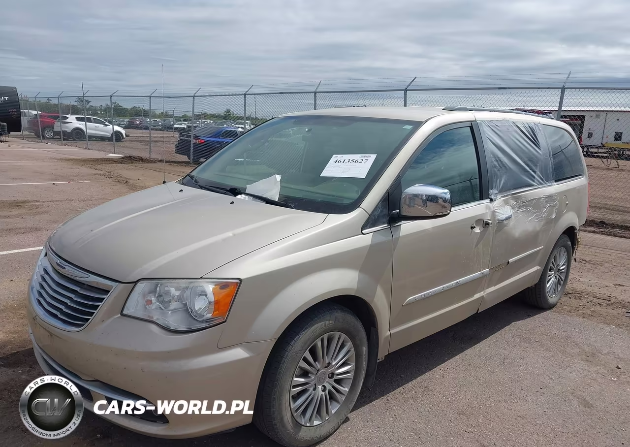 2013 Chrysler Town & Country Touring-L VIN:2C4RC1CG7DR590366 - 2