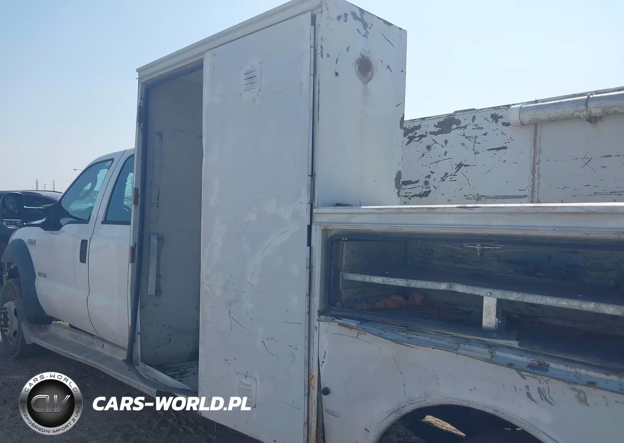 2006 Ford F-550 Chassis Lariat-Xl-Xlt VIN:1FDAW56P56EB89806 - 14