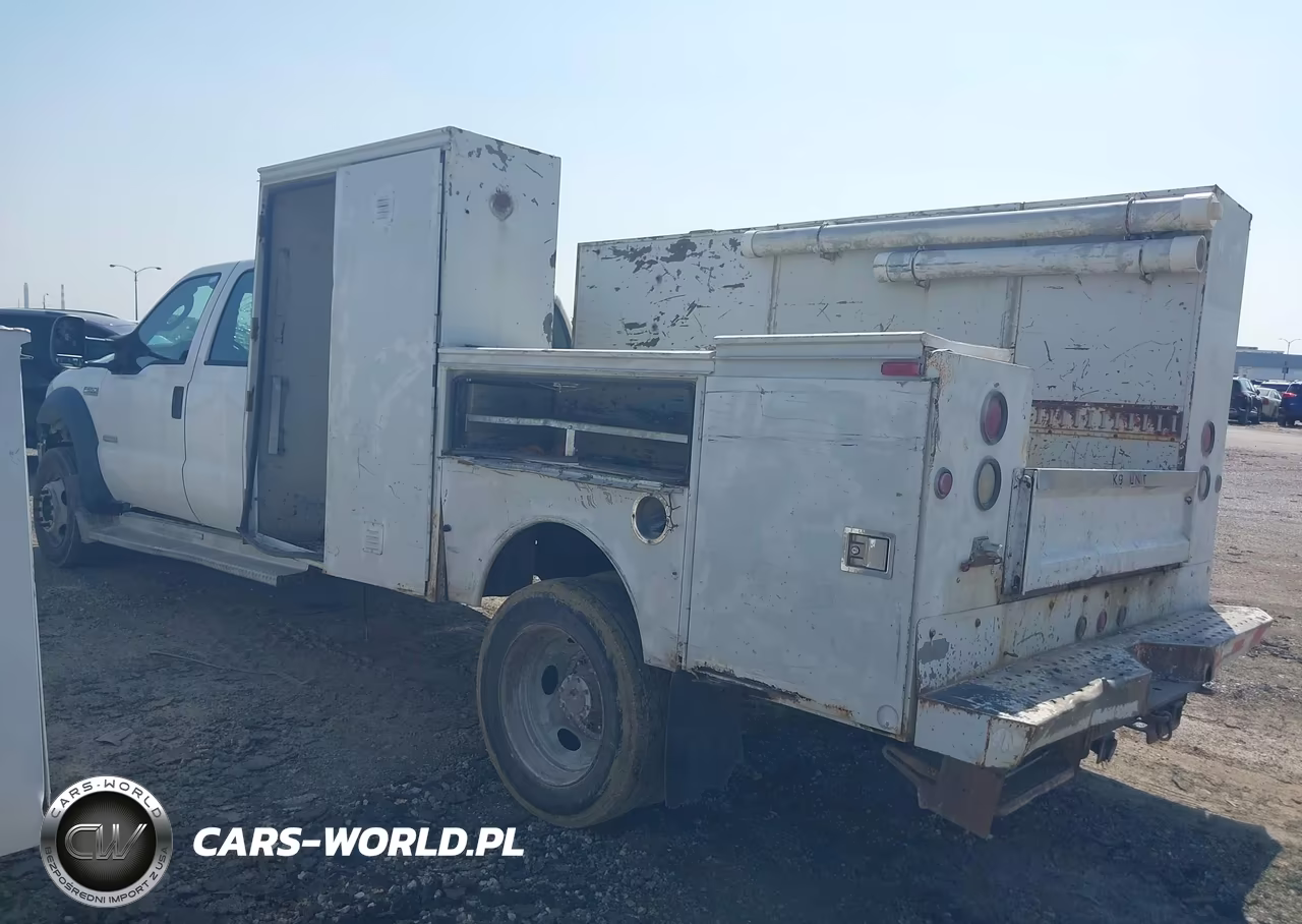 2006 Ford F-550 Chassis Lariat-Xl-Xlt VIN:1FDAW56P56EB89806 - 3