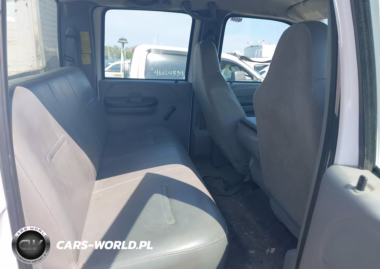 2006 Ford F-550 Chassis Lariat-Xl-Xlt VIN:1FDAW56P56EB89806 - 7
