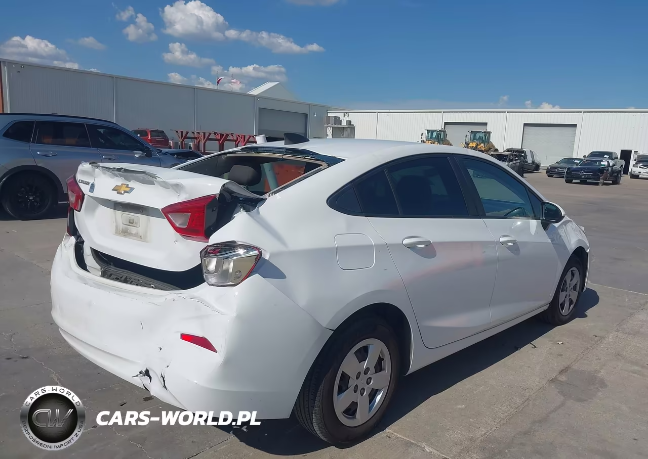 2018 Chevrolet Cruze Ls Auto VIN:1G1BC5SM9J7222776 - 4
