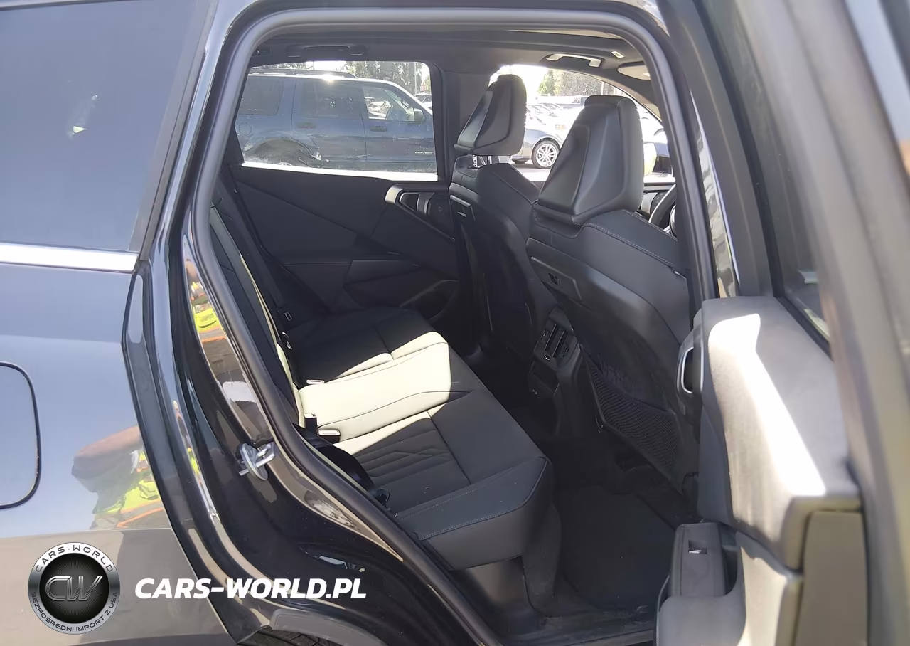 2026 BMW X3 30 xDrive VIN:5UX53GP06T9231768 - 8