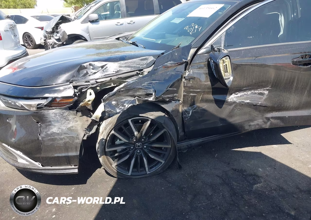 2025 Honda Accord Hybrid Touring VIN:1HGCY2F88SA002589 - 6