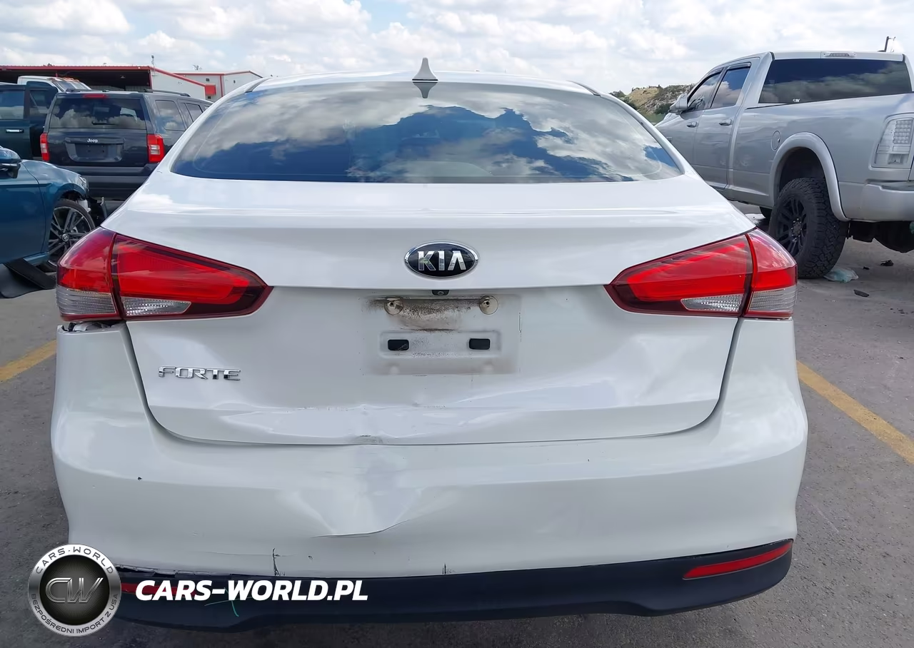 2017 Kia Forte Lx VIN:3KPFL4A77HE151098 - 6