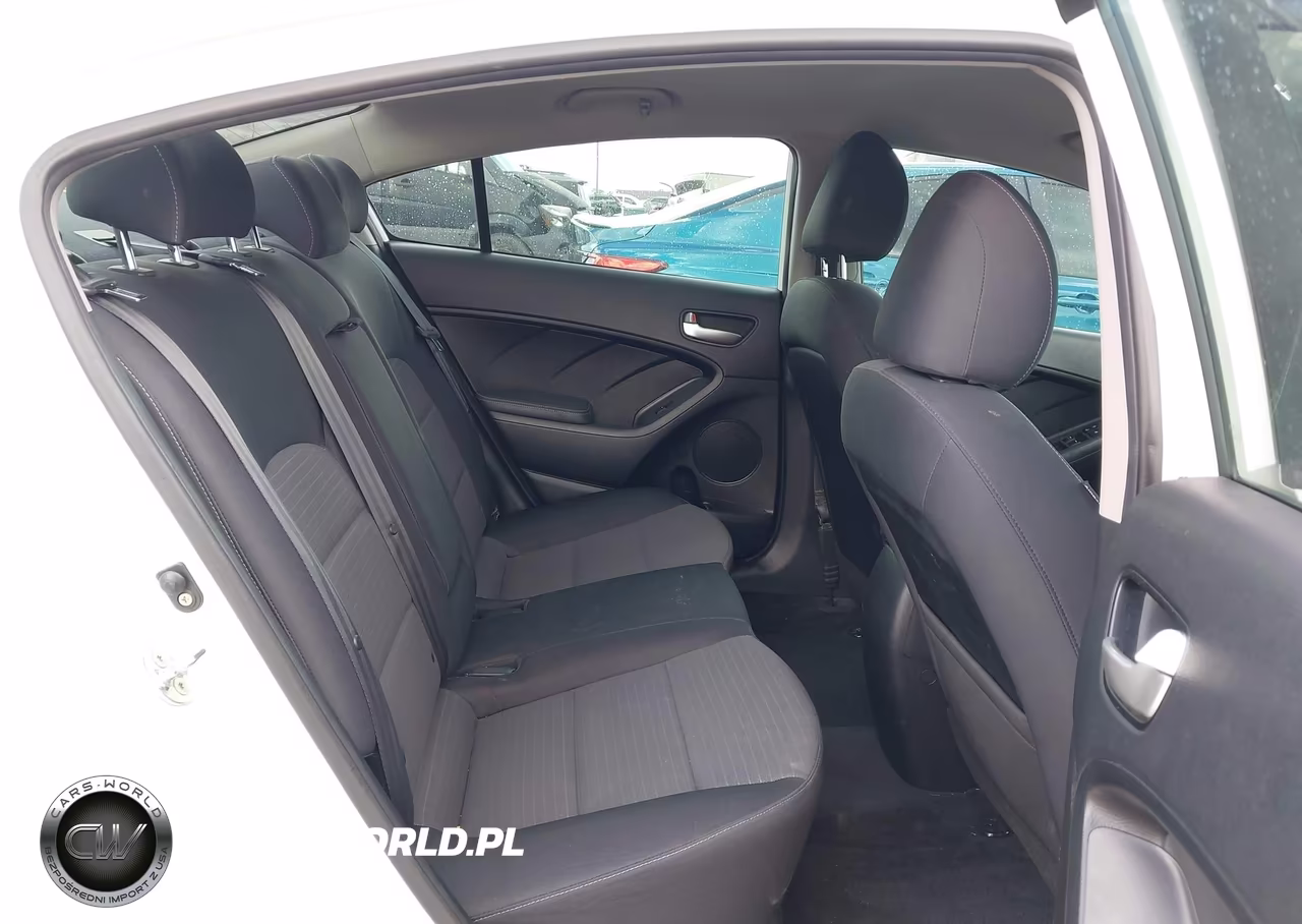 2017 Kia Forte Lx VIN:3KPFL4A77HE151098 - 8