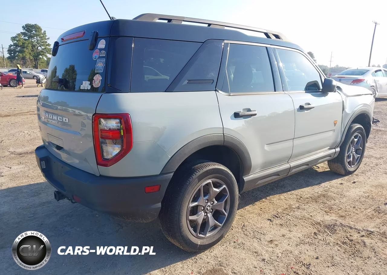 2022 Ford Bronco Sport Badlands VIN:3FMCR9D96NRD30776 - 4