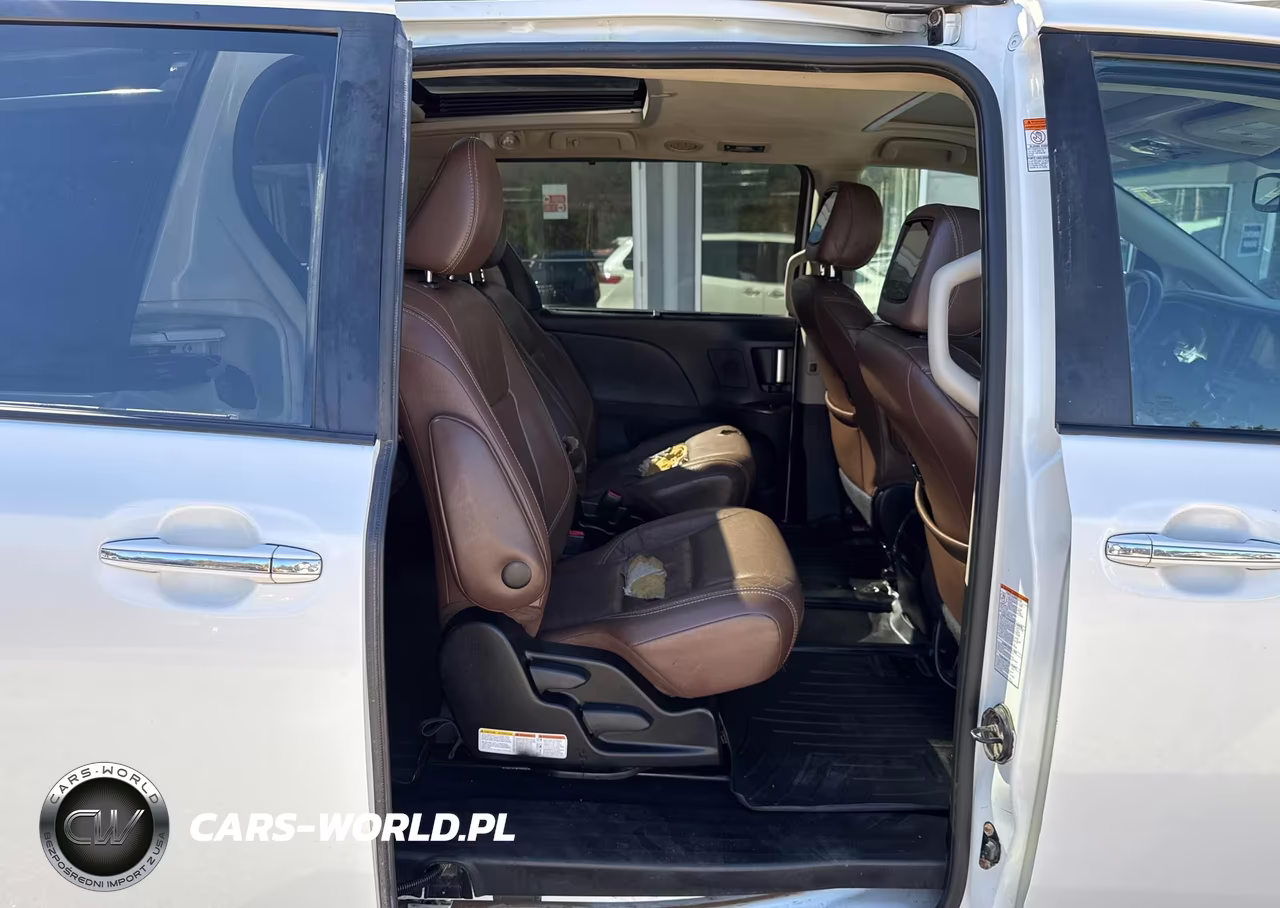 2016 Toyota Sienna Limited 7-Passenger VIN:5TDDK3DC3GS132131 - 8