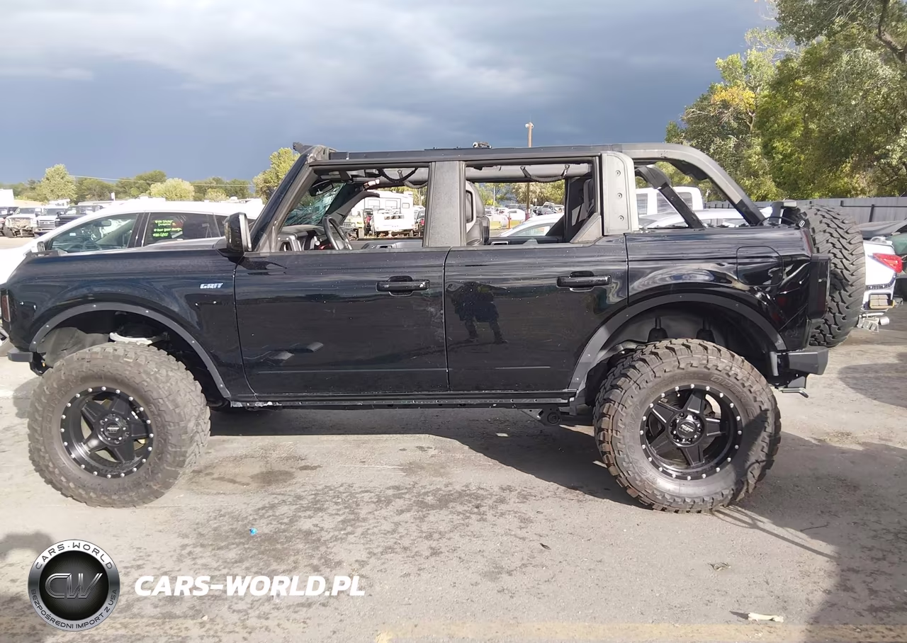 2022 Ford Bronco Outer Banks VIN:1FMDE5BH9NLB38155 - 15