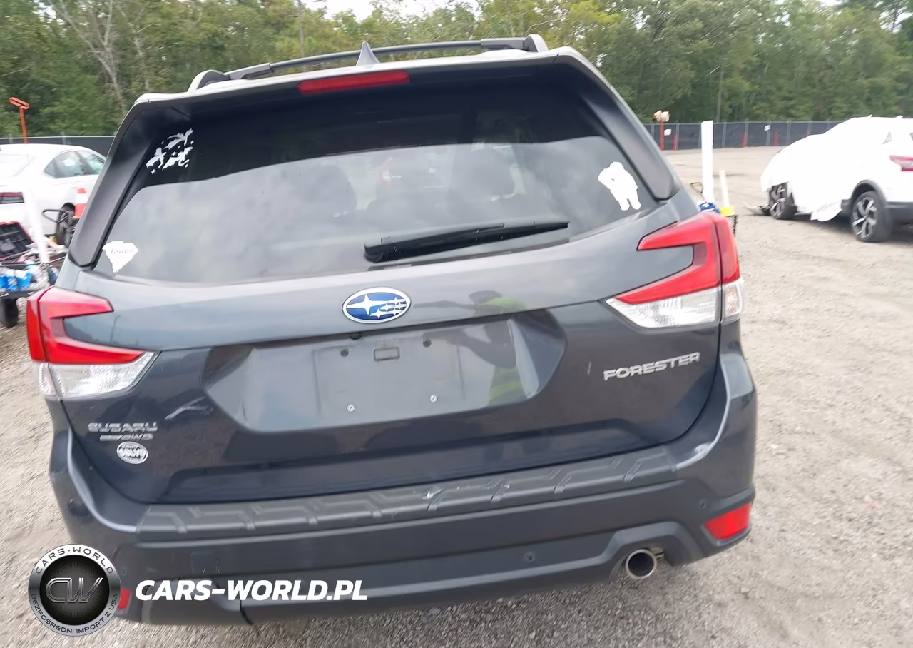 2021 Subaru Forester Limited VIN:JF2SKAUC8MH512532 - 17