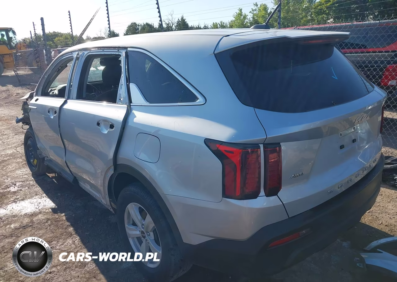 2022 Kia Sorento Lx VIN:5XYRGDLC9NG099628 - 3