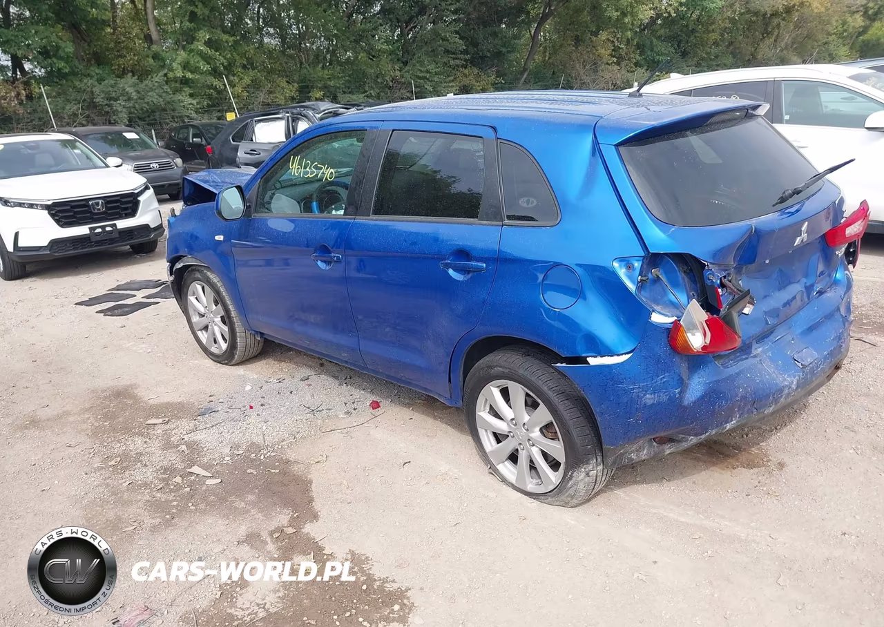 2015 Mitsubishi Outlander Sport Es VIN:4A4AR3AUXFE036005 - 3