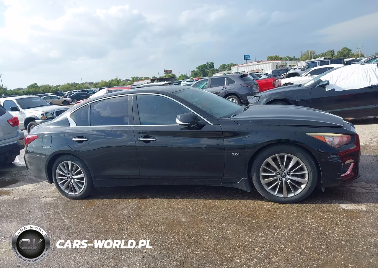 2018 Infiniti Q50 3.0T Luxe VIN:JN1EV7AP3JM350909 - 12