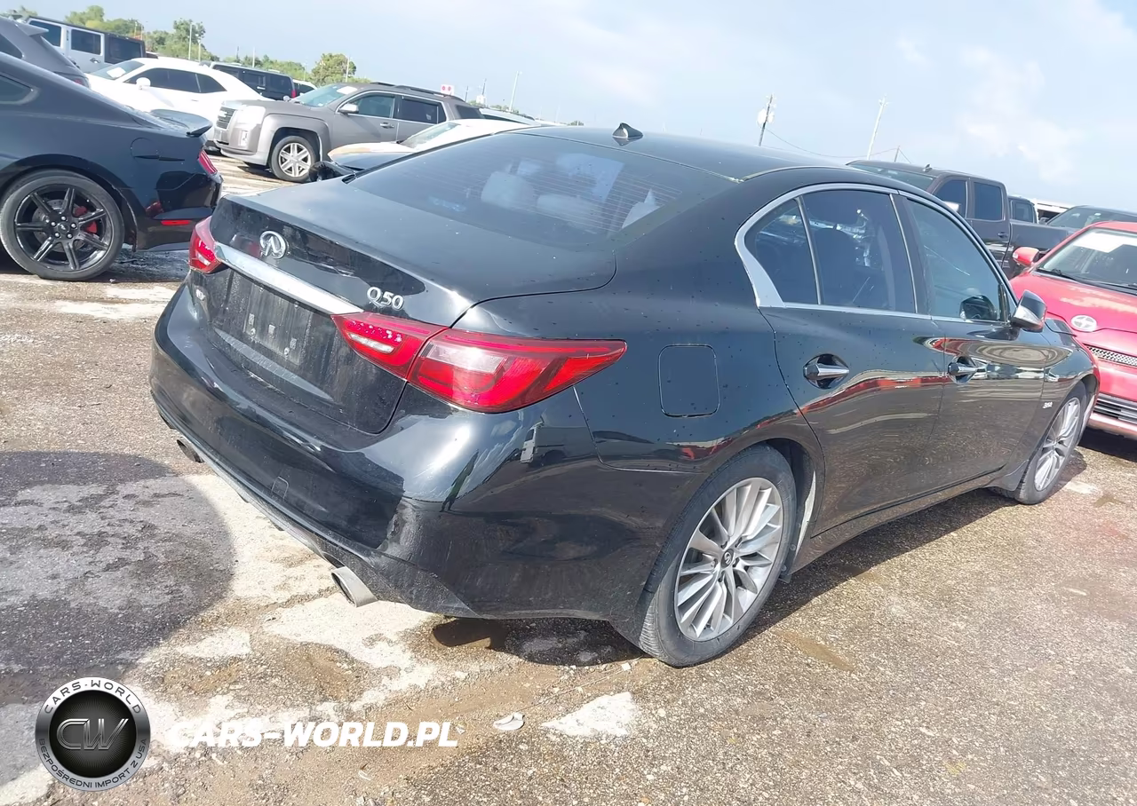 2018 Infiniti Q50 3.0T Luxe VIN:JN1EV7AP3JM350909 - 4