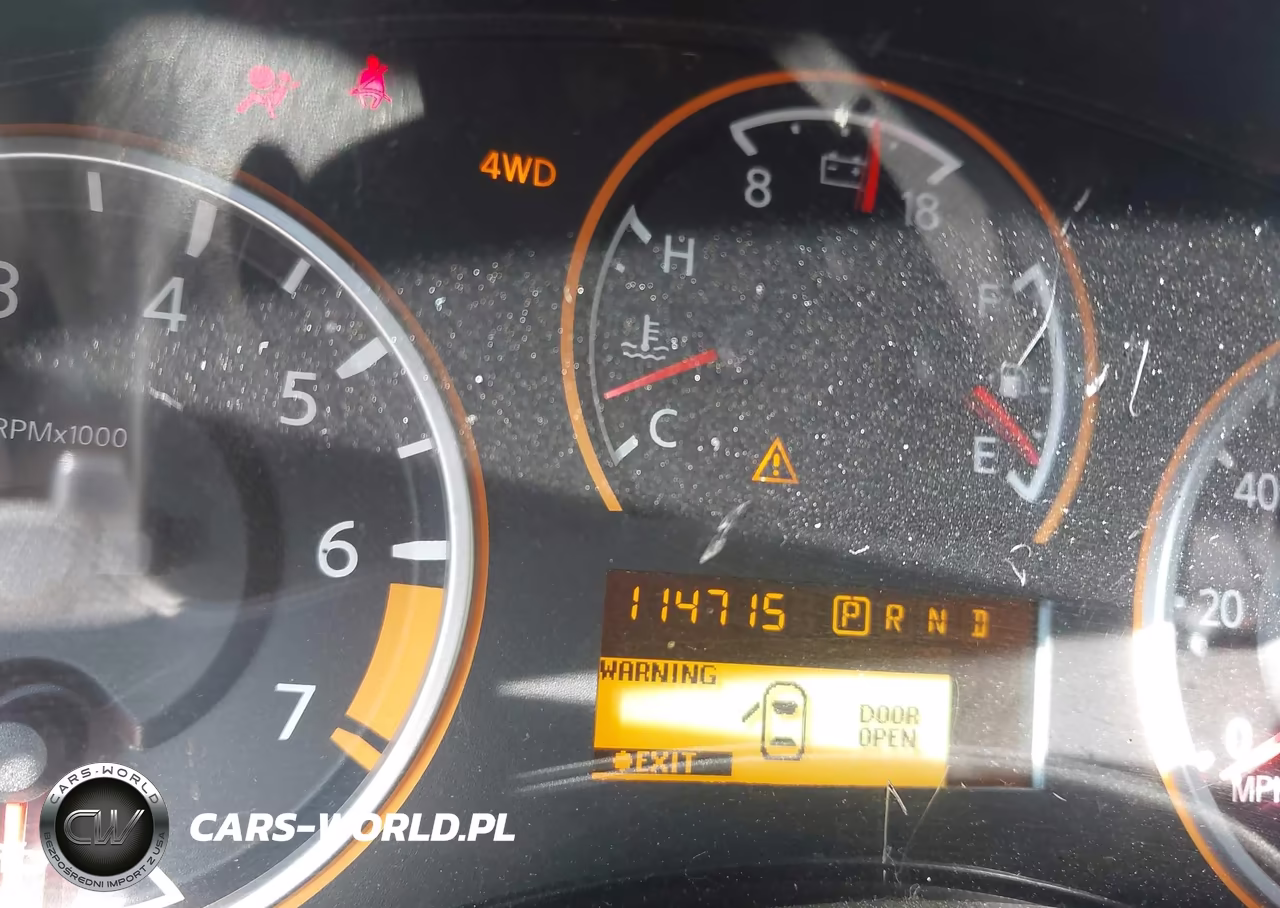 2011 Nissan Armada Sv VIN:5N1AA0NC8BN611433 - 15