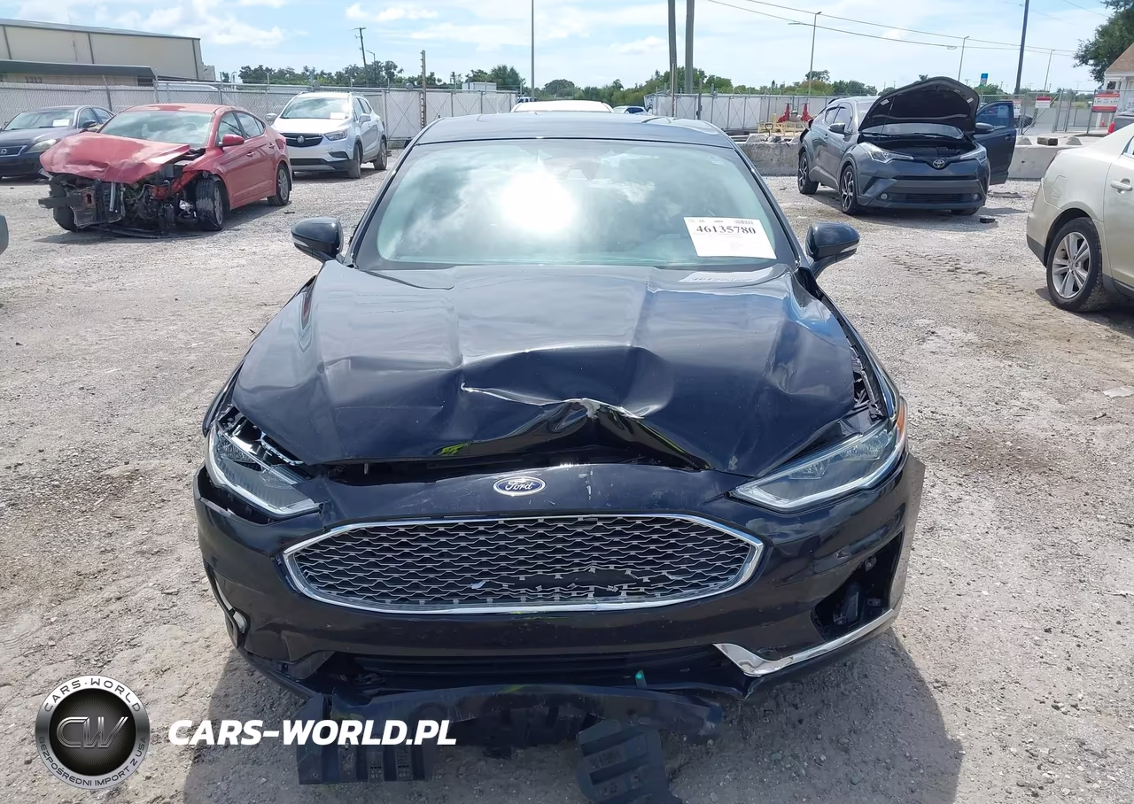 2019 Ford Fusion Hybrid Titanium VIN:3FA6P0RU4KR120260 - 12