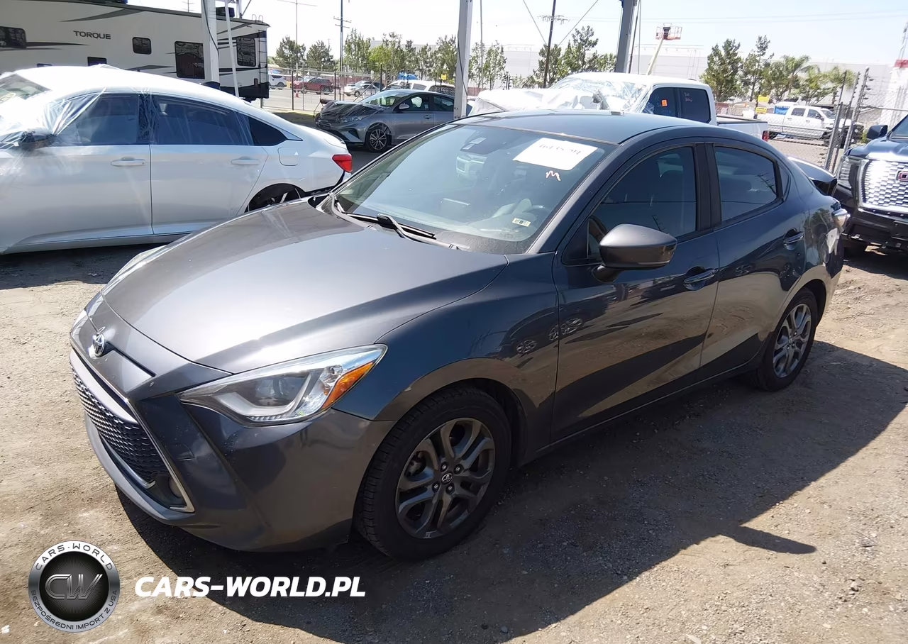 2019 Toyota Yaris Xle VIN:3MYDLBYV0KY521296 - 2