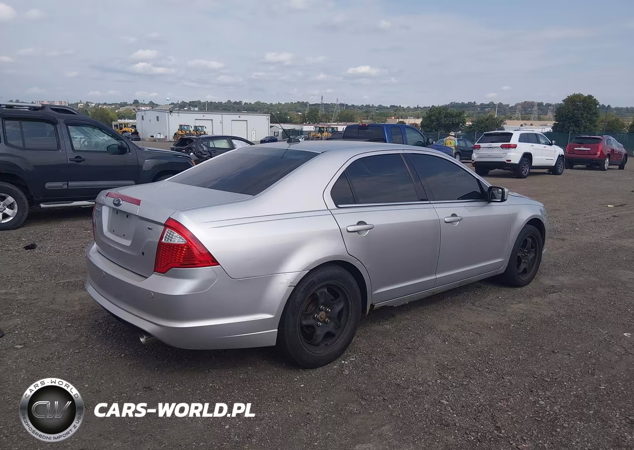 2011 Ford Fusion Se VIN:3FAHP0HA1BR193988 - 4