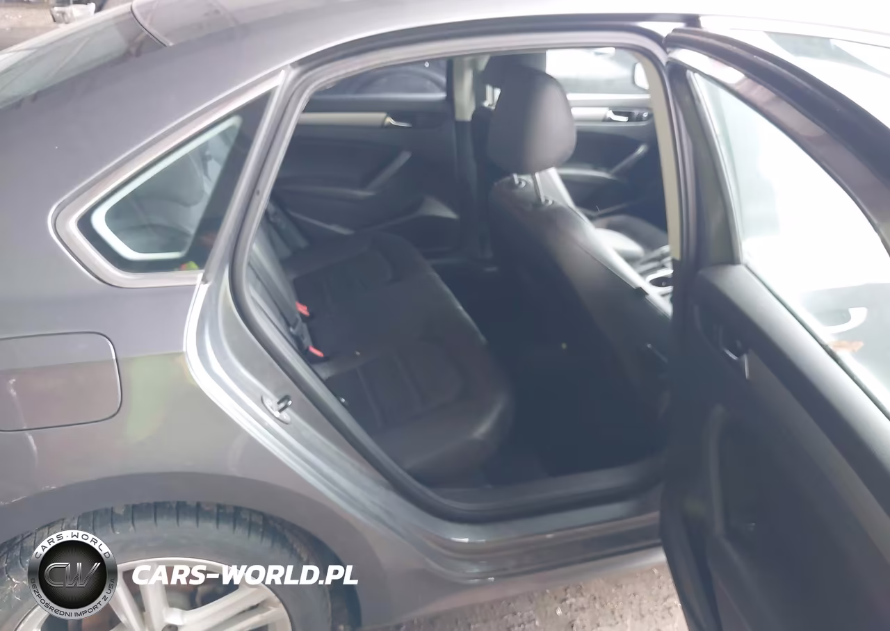 2014 Volkswagen Passat 1.8T Se VIN:1VWBS7A37EC119011 - 8
