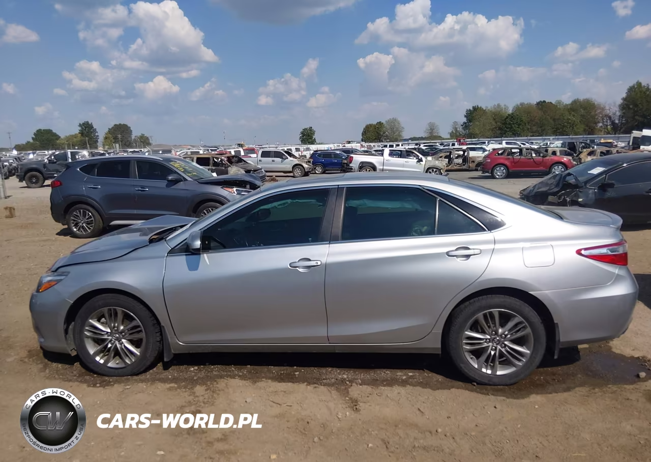 2016 Toyota Camry Se VIN:4T1BF1FK2GU213696 - 14