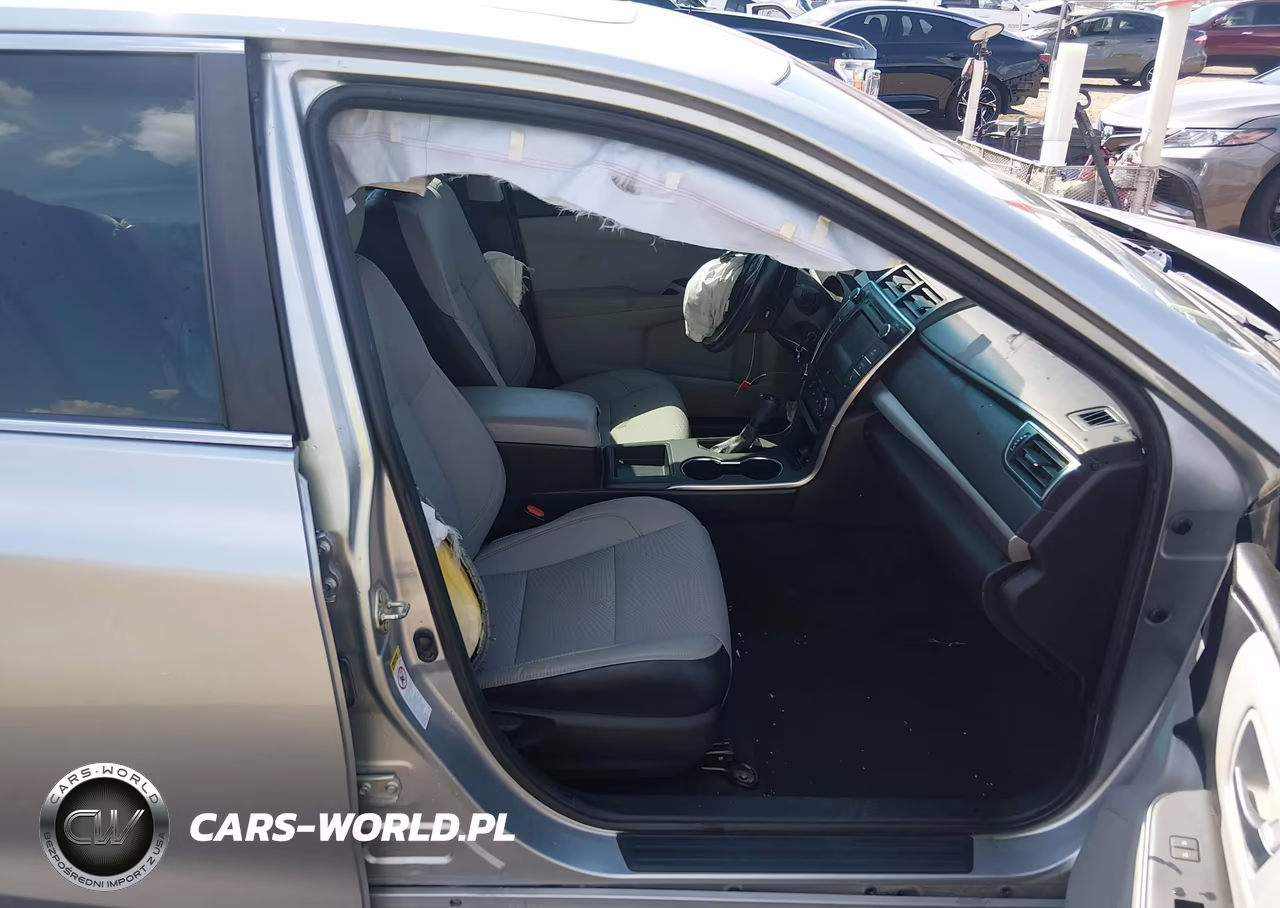 2016 Toyota Camry Se VIN:4T1BF1FK2GU213696 - 5