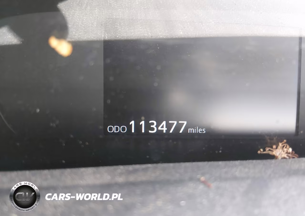 2018 Toyota Prius Two VIN:JTDKBRFU7J3586925 - 15