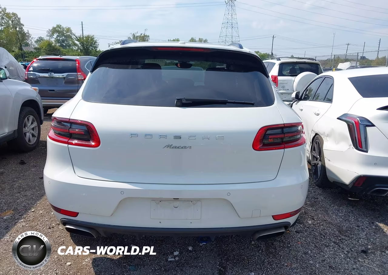 2018 Porsche Macan VIN:WP1AA2A58JLB16262 - 16