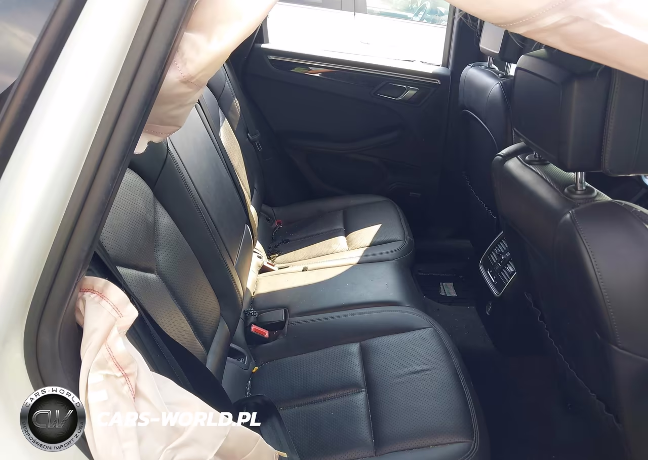 2018 Porsche Macan VIN:WP1AA2A58JLB16262 - 8