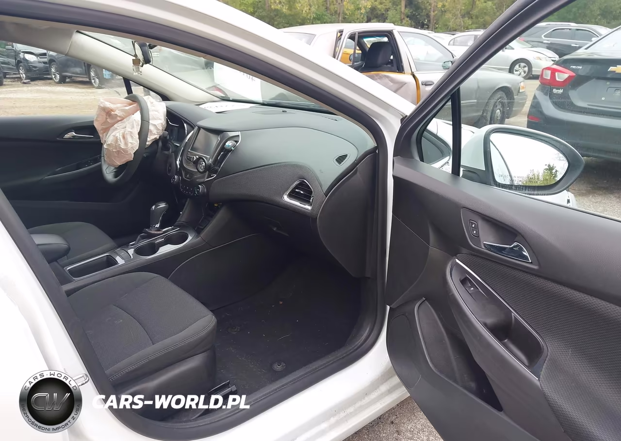 2017 Chevrolet Cruze Lt Auto VIN:1G1BE5SM4H7107295 - 5