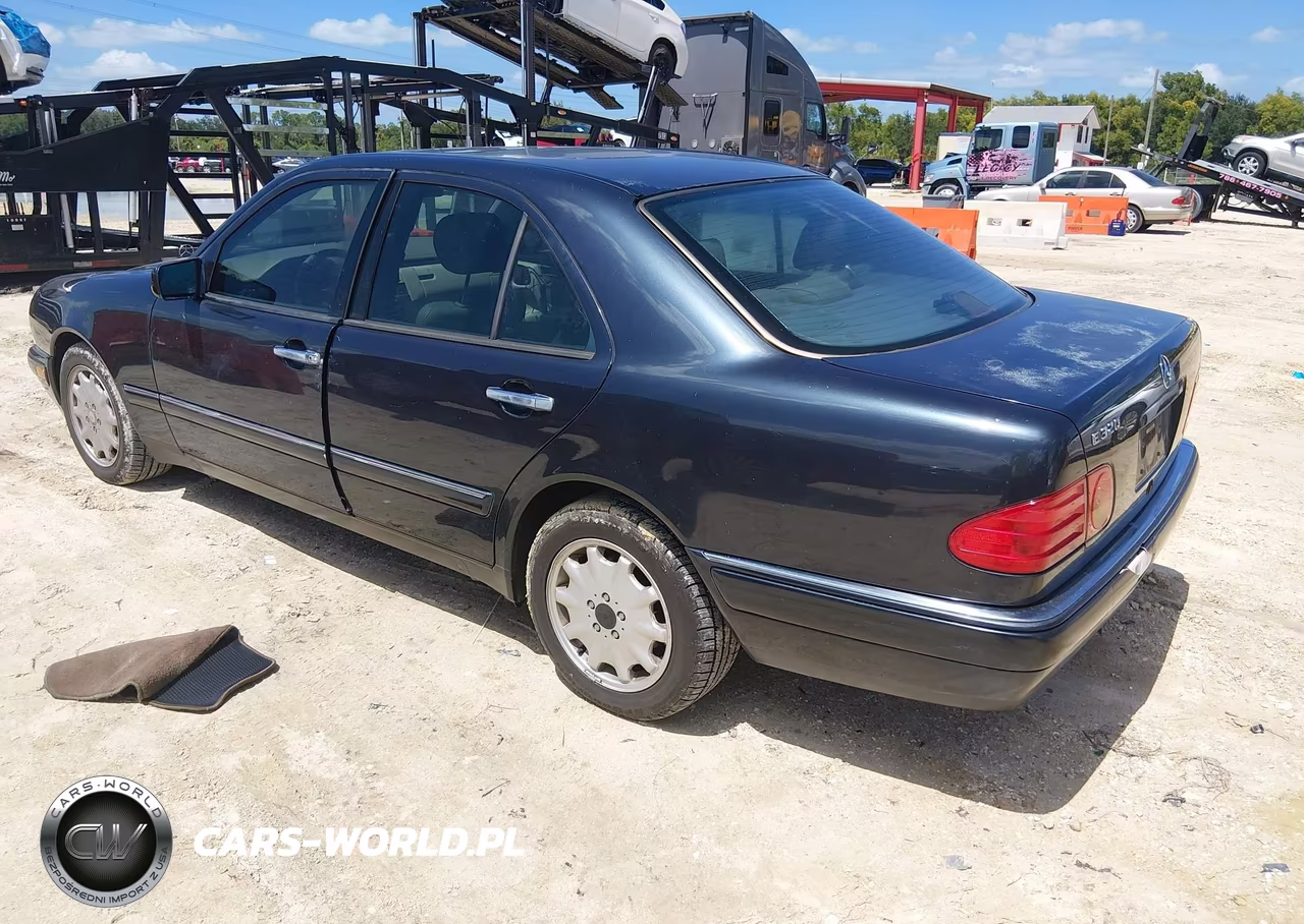 1998 Mercedes-Benz E 320 VIN:WDBJF65F5WA659471 - 3