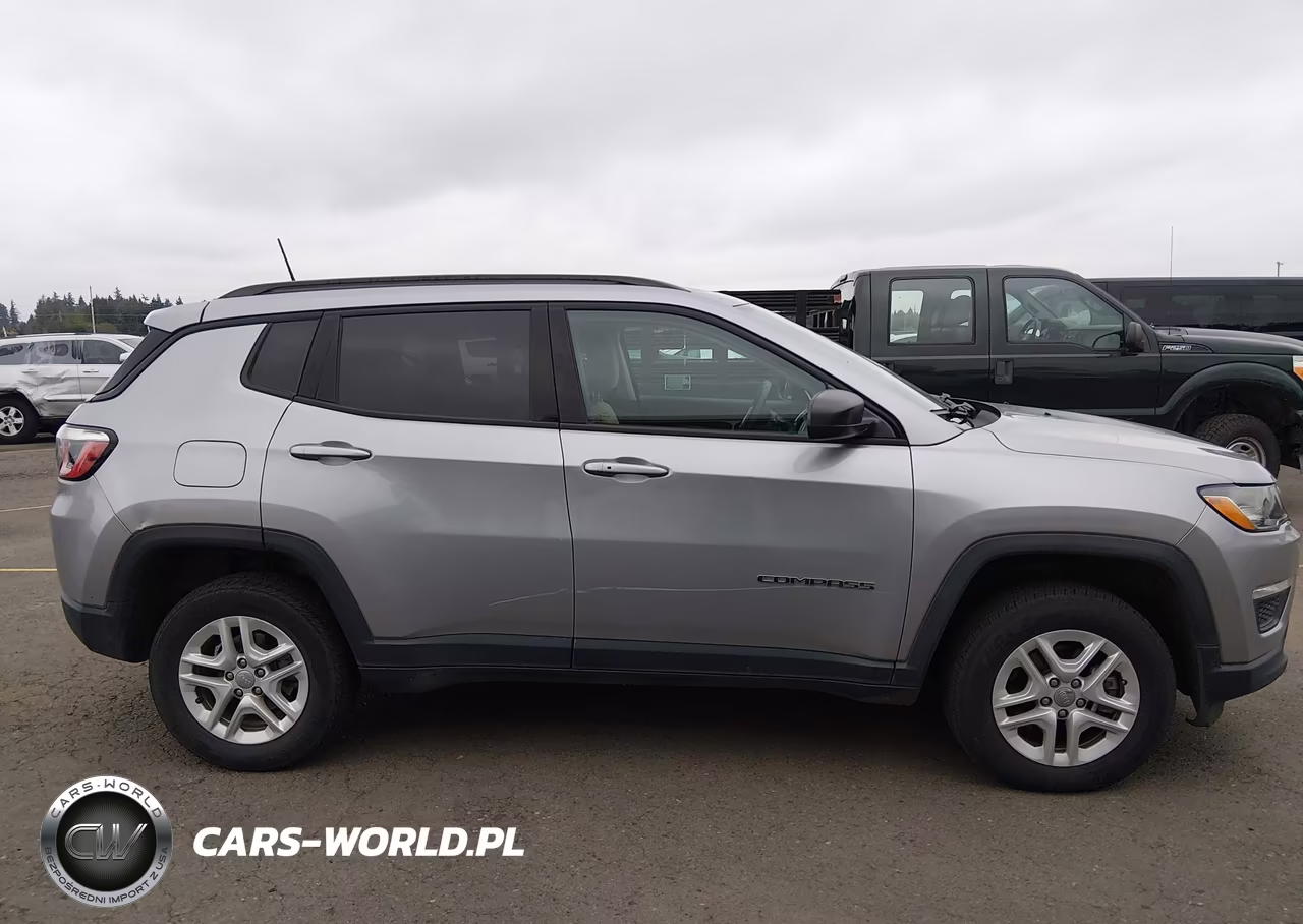 2018 Jeep Compass Sport 4X4 VIN:3C4NJDAB4JT392298 - 13