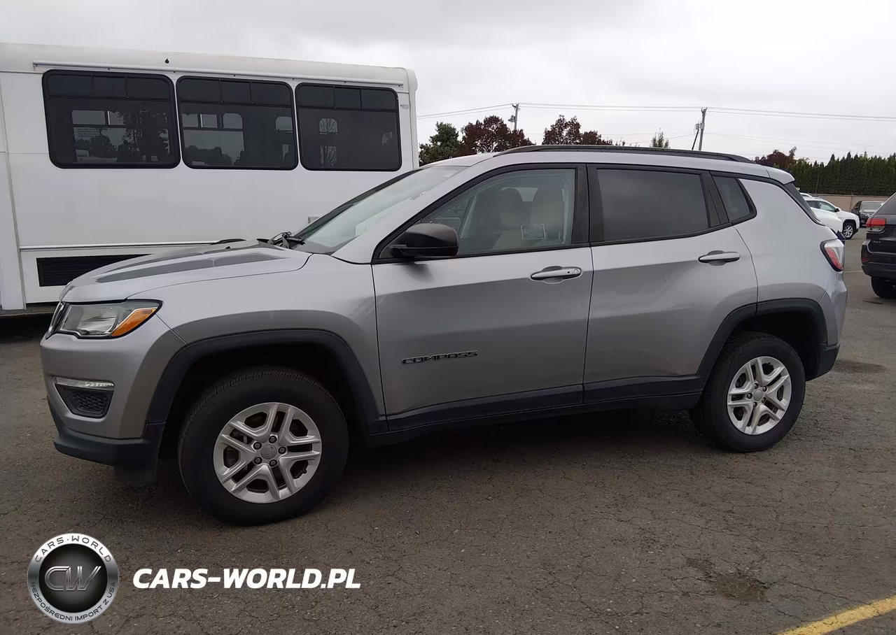 2018 Jeep Compass Sport 4X4 VIN:3C4NJDAB4JT392298 - 14
