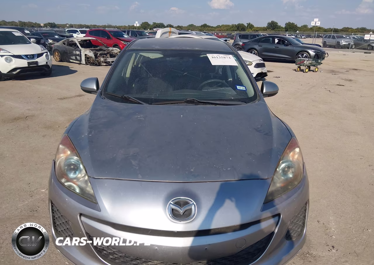2013 Mazda Mazda3 I Sport VIN:JM1BL1UP7D1770242 - 12