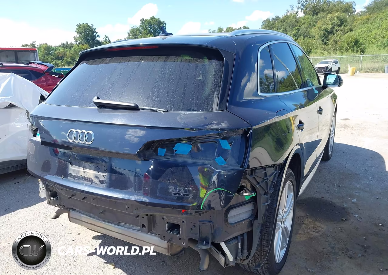 2018 Audi Q5 2.0T Premium-2.0T Tech Premium VIN:WA1BNAFY3J2211478 - 4