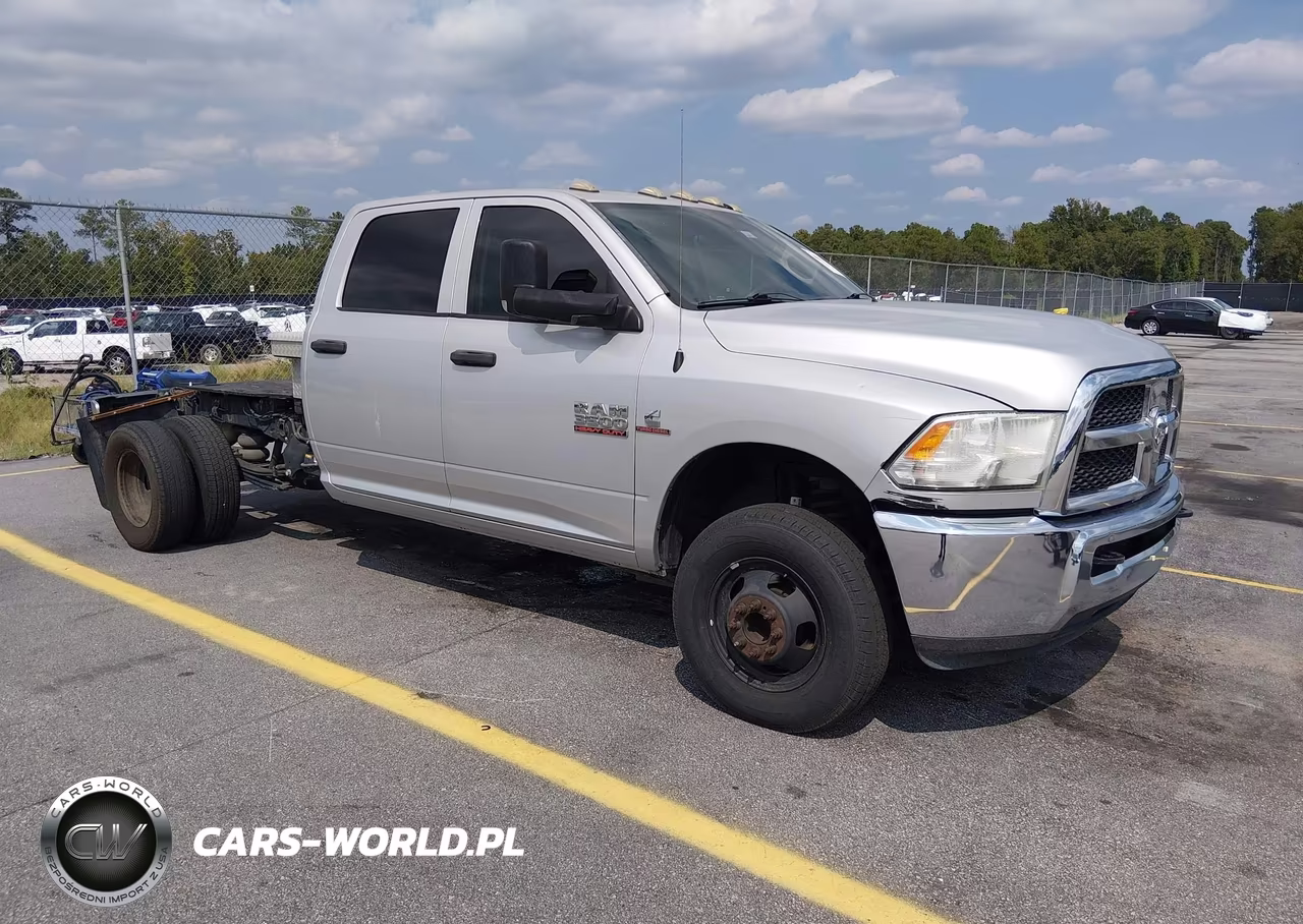2018 Ram 3500 Tradesman 4X4 8' Box