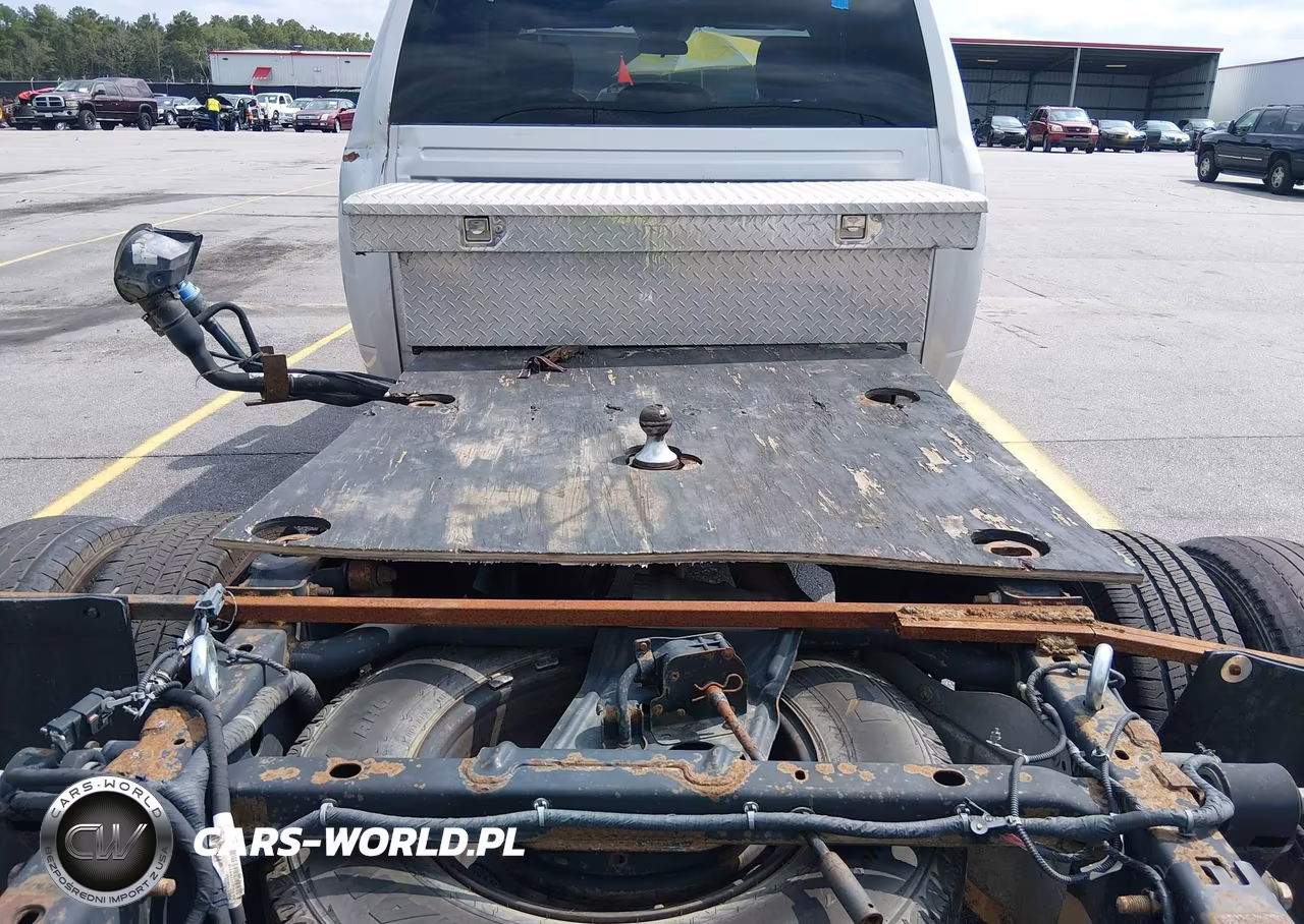 2018 Ram 3500 Tradesman 4X4 8' Box VIN:3C63RRGL6JG124608 - 6