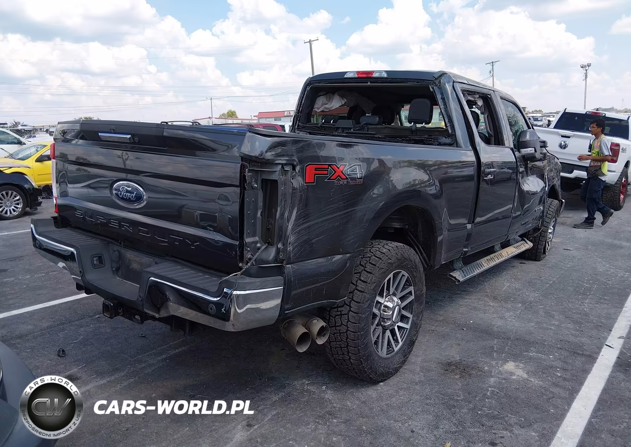 2017 Ford F-250 Lariat VIN:1FT7W2BT7HED91842 - 4