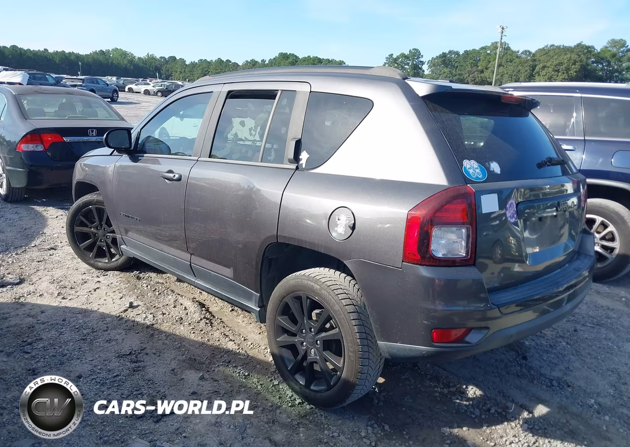 2015 Jeep Compass Altitude Edition VIN:1C4NJCBAXFD264709 - 3