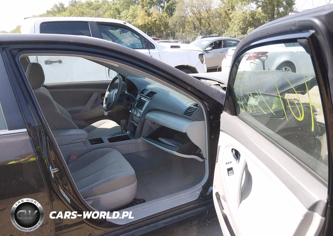 2008 Toyota Camry Le VIN:4T4BE46K18R045688 - 5