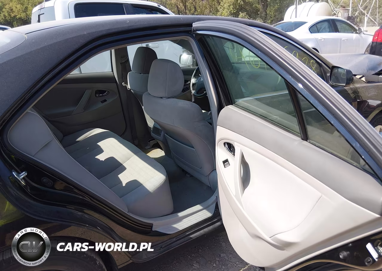 2008 Toyota Camry Le VIN:4T4BE46K18R045688 - 8
