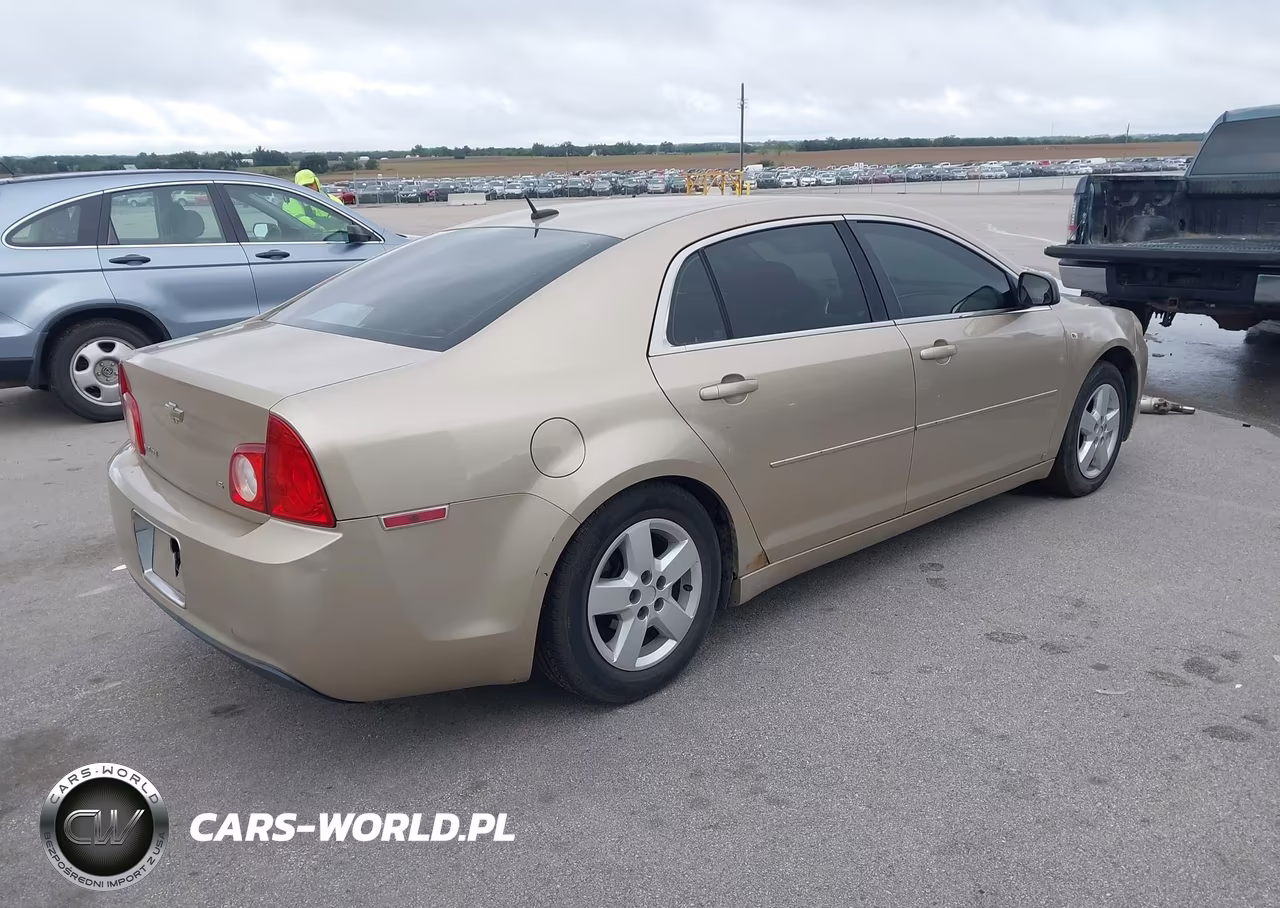 2008 Chevrolet Malibu Ls VIN:1G1ZG57BX84194072 - 4