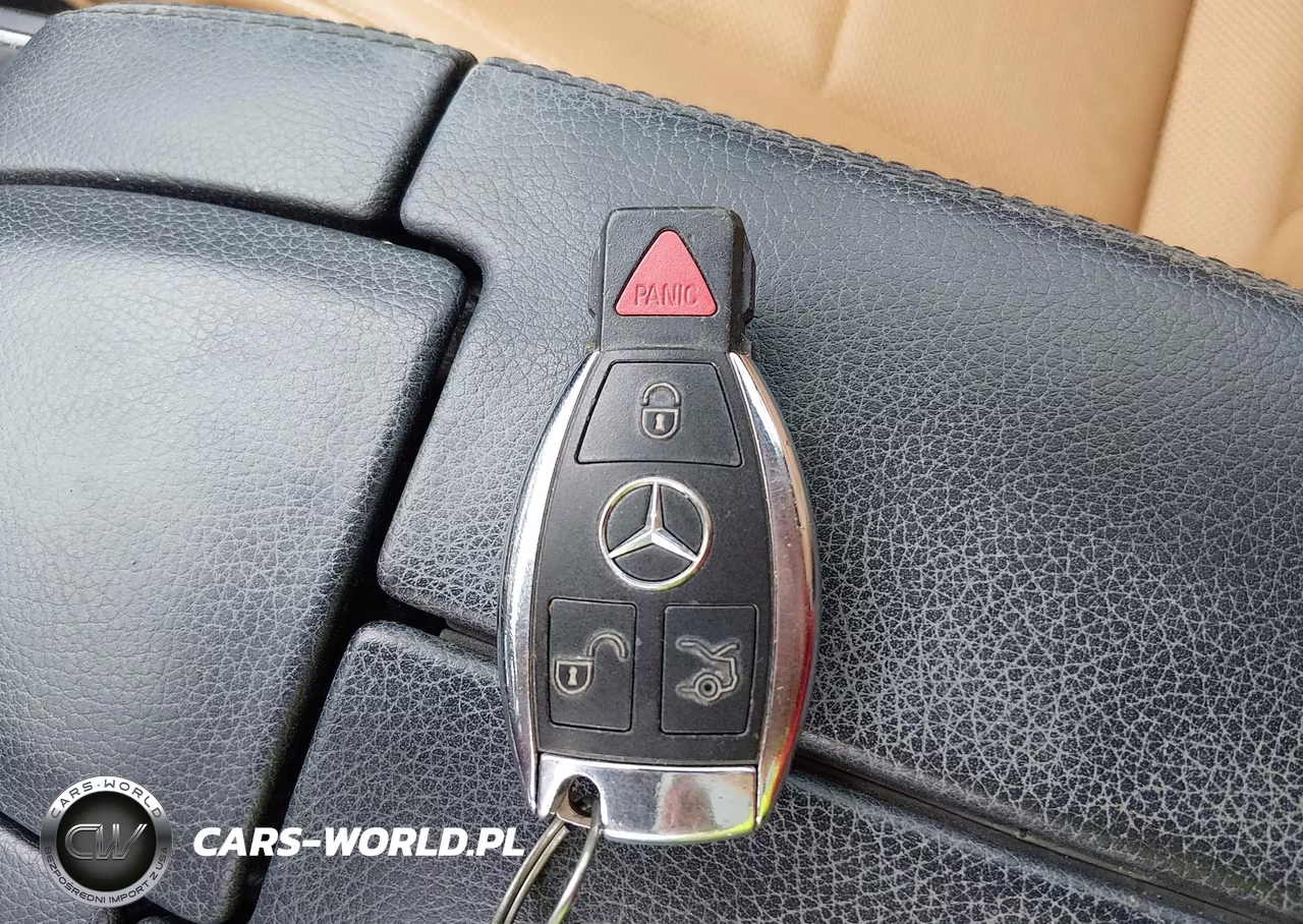 2016 Mercedes-Benz E 400 4Matic VIN:WDDKJ6HB2GF315717 - 11