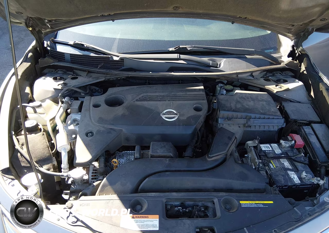 2014 Nissan Altima 2.5 S VIN:1N4AL3AP2EC170008 - 10