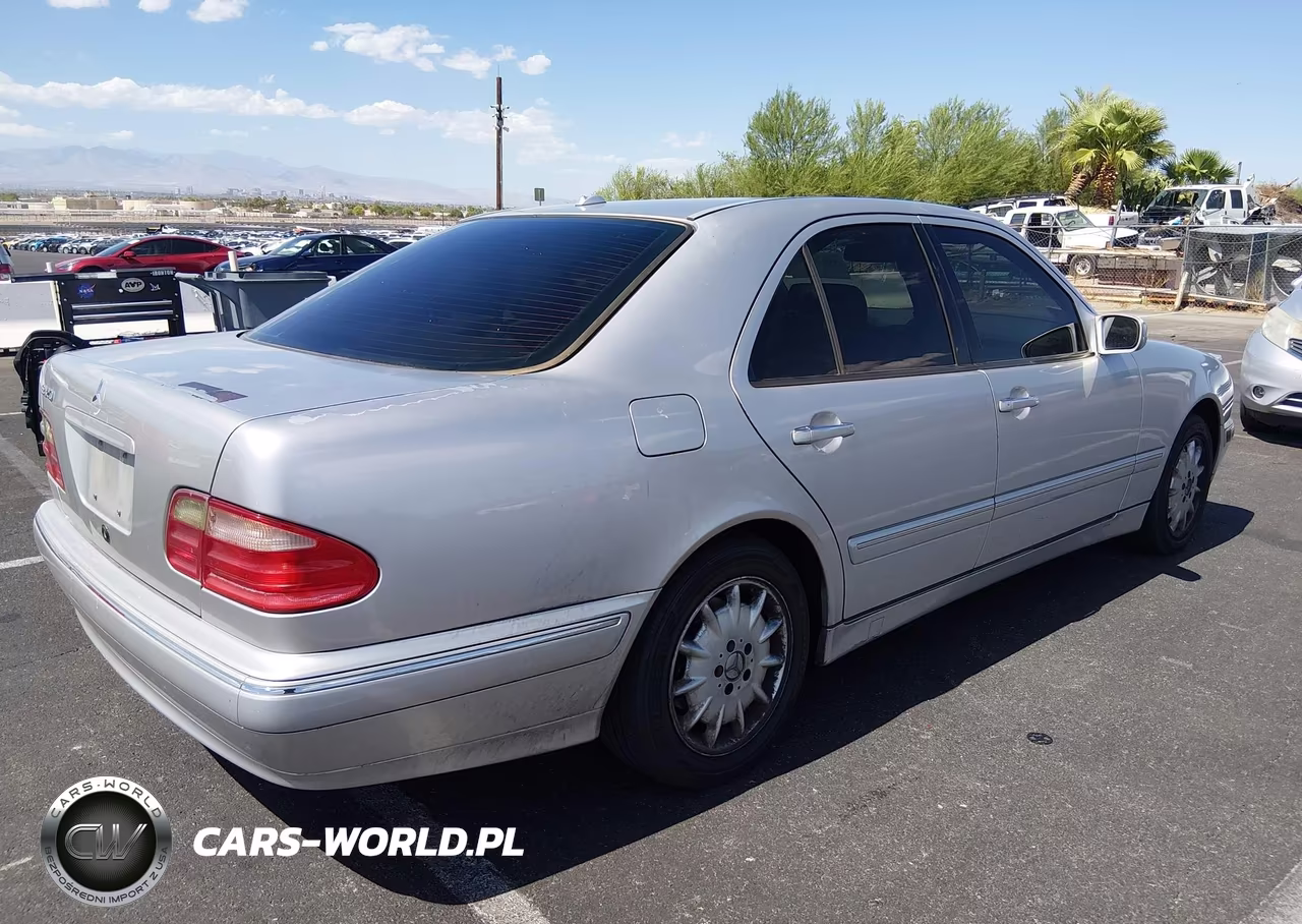 2001 Mercedes-Benz E 320 VIN:WDBJF65J61B332388 - 4
