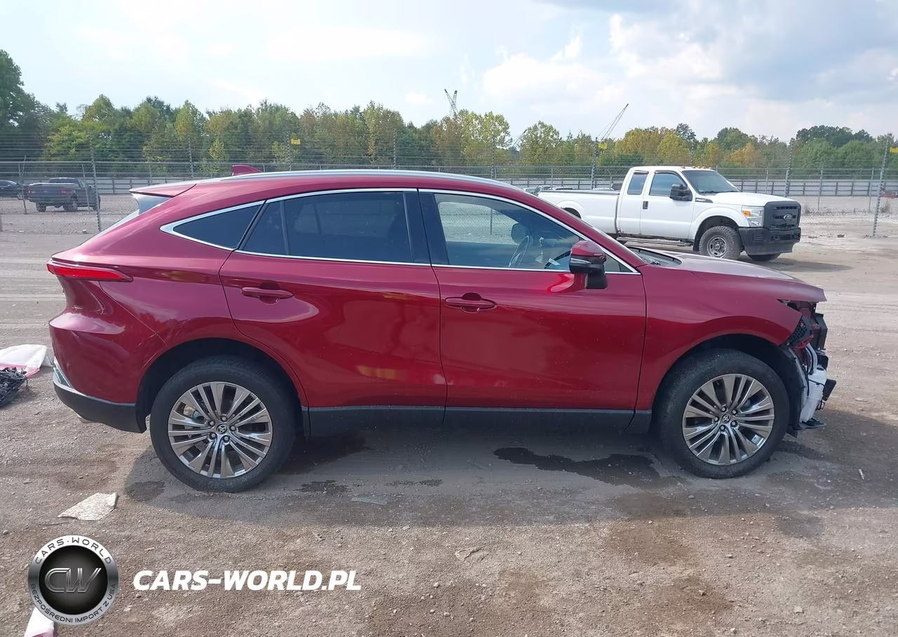 2024 Toyota Venza Limited VIN:JTEAAAAHXRJ168131 - 14