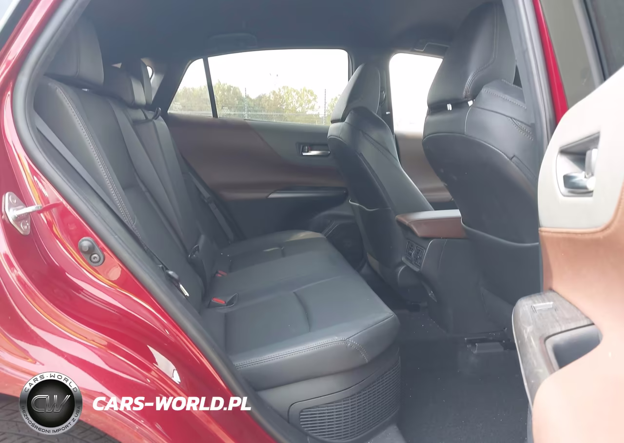 2024 Toyota Venza Limited VIN:JTEAAAAHXRJ168131 - 8